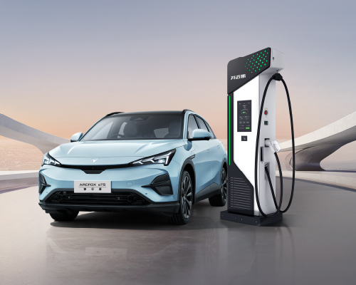 開邁斯X極狐汽車正式達(dá)成充電互聯(lián)互通合作